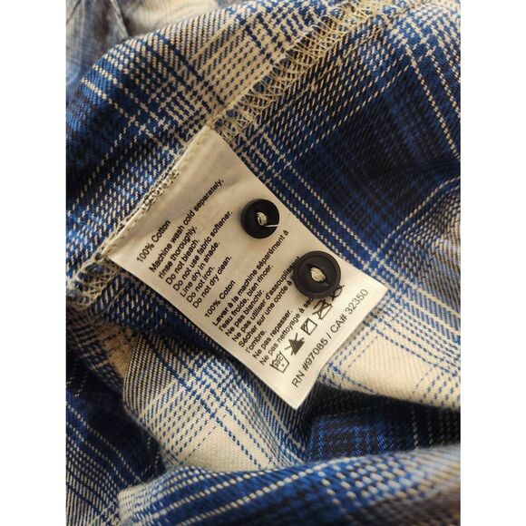 Outdoor Research Mens Large Sandpoint Flannel Blue white plaid chest pocket - Picture 8 of 10